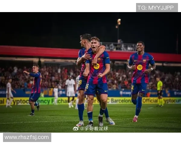 西甲精彩对决塞维利亚主场迎战巴萨争夺三分